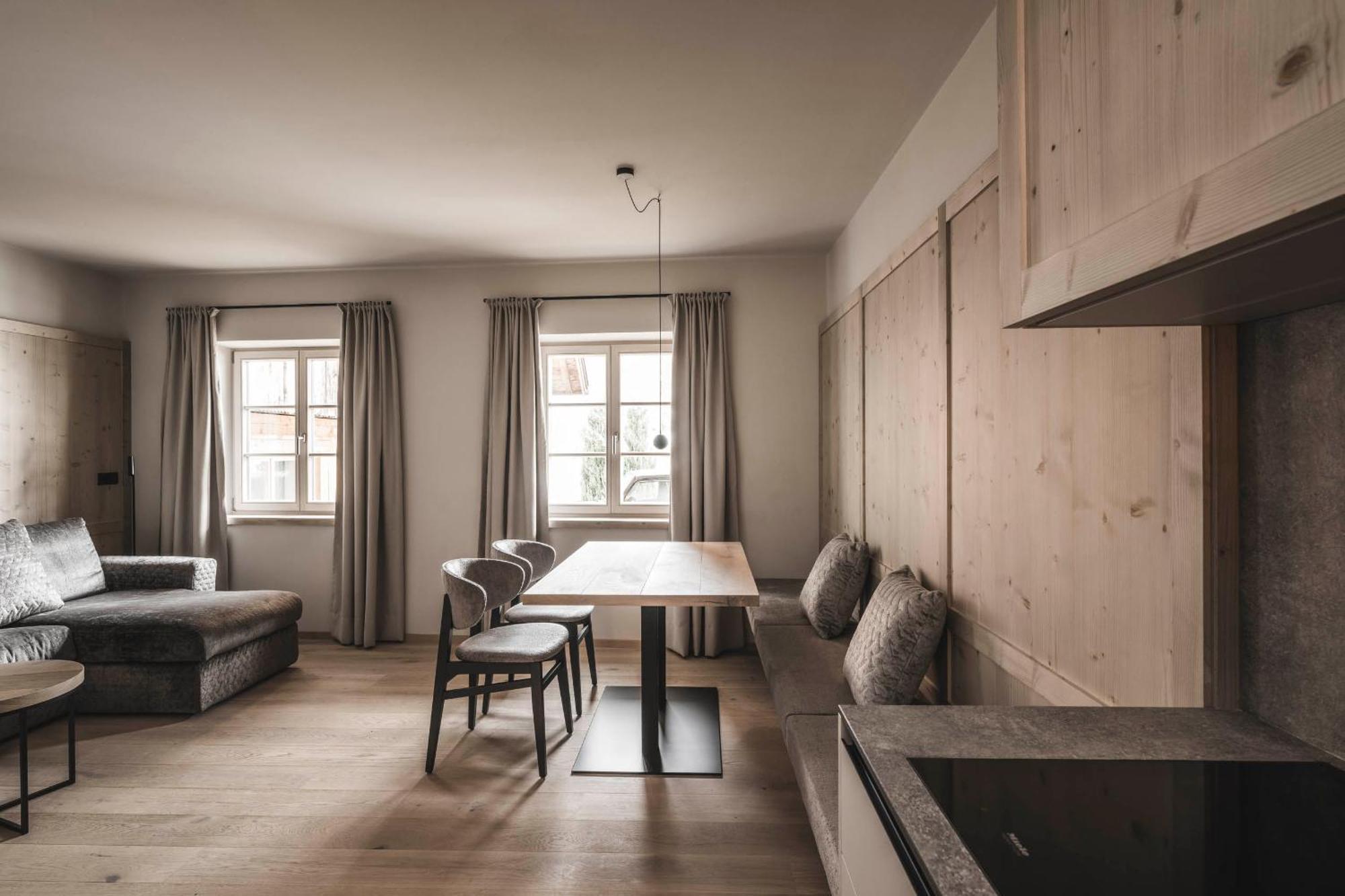 Hofergut Suites & Apartments 赖沙 外观 照片