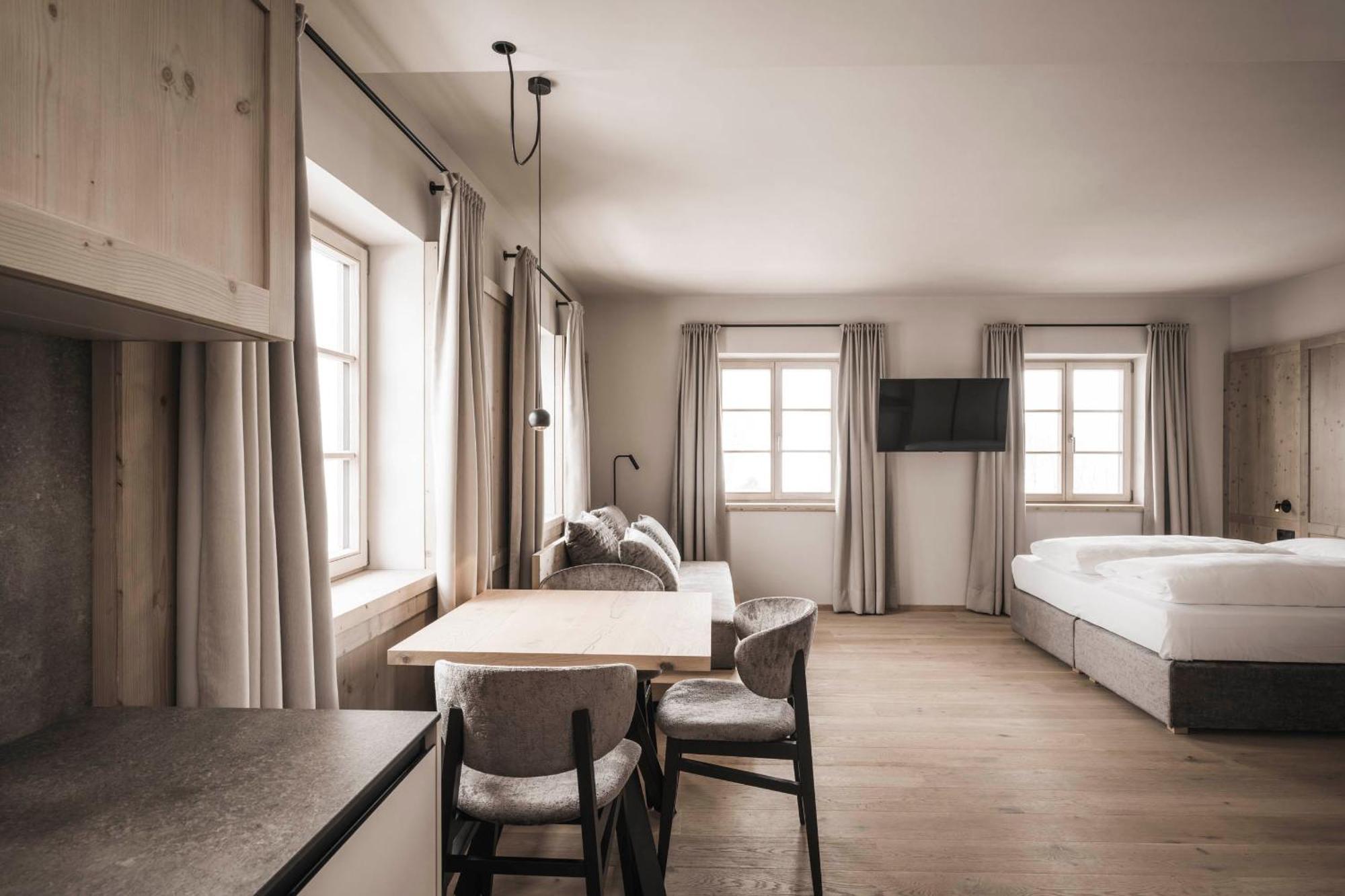 Hofergut Suites & Apartments 赖沙 外观 照片